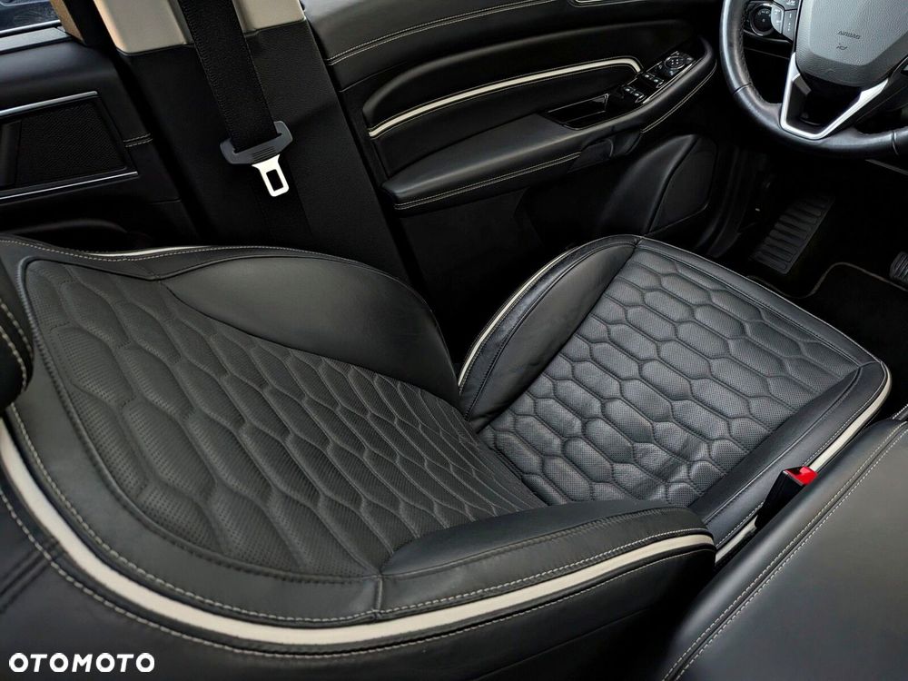 Ford S-Max - 15