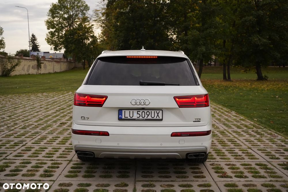 Audi Q7 3.0 TDI ultra Quattro Tiptr - 10