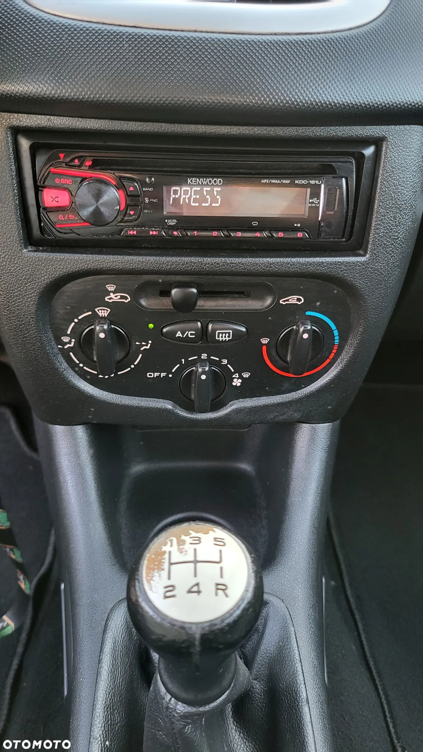 Peugeot 206 75 Grand Filou - 14