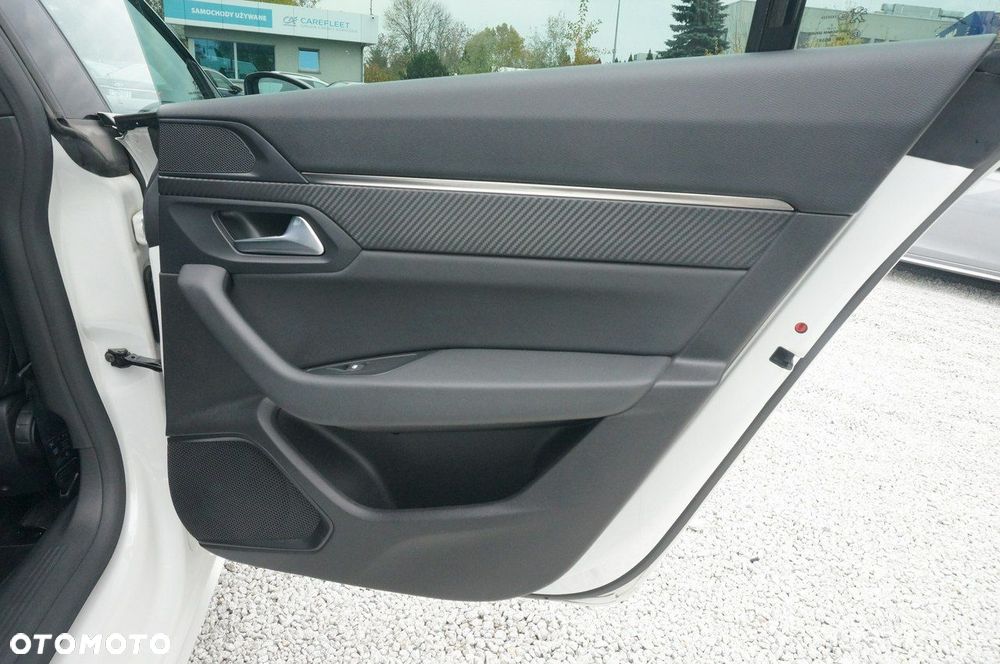 Peugeot 508 1.5 BlueHDi Allure Pack S&S EAT8 - 30