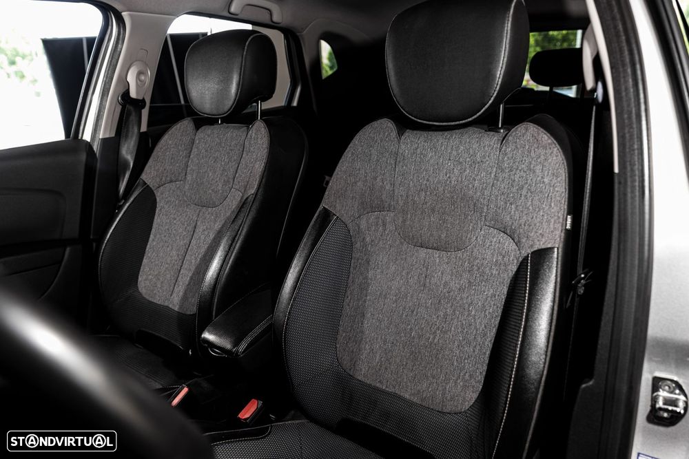 Renault Captur 1.5 dCi Exclusive - 18