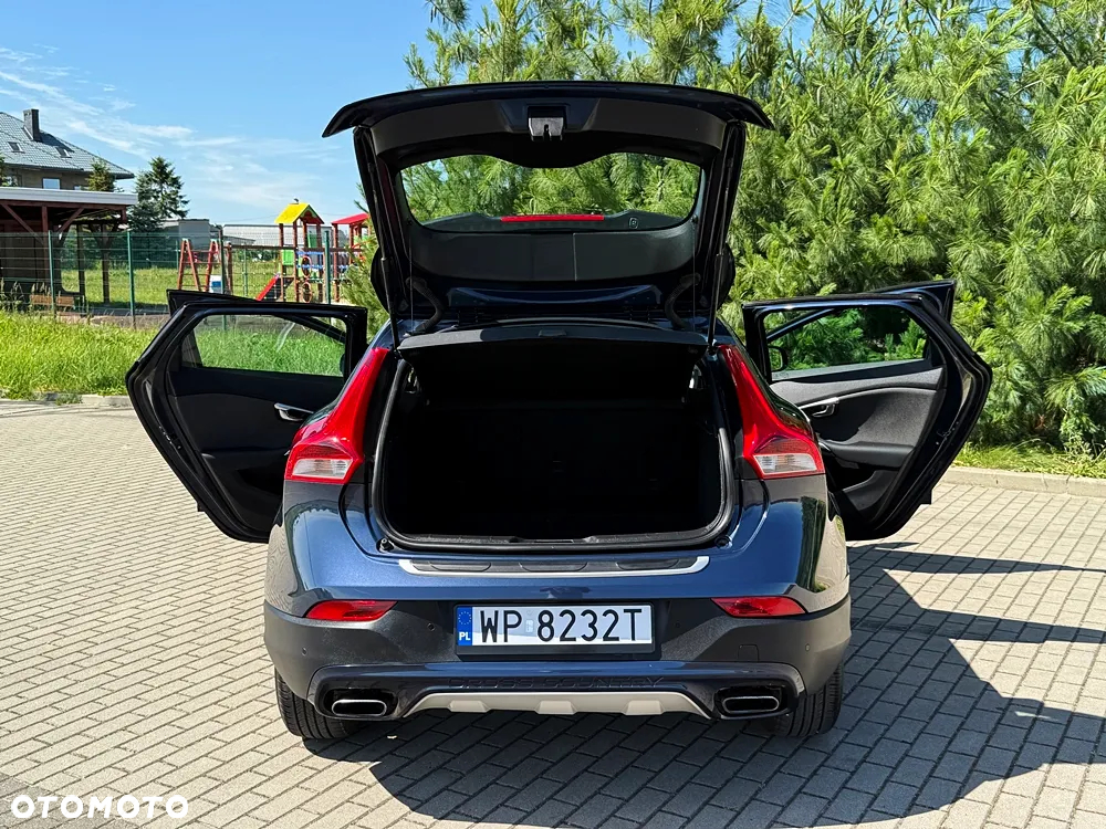 Volvo V40 D2 Momentum - 19
