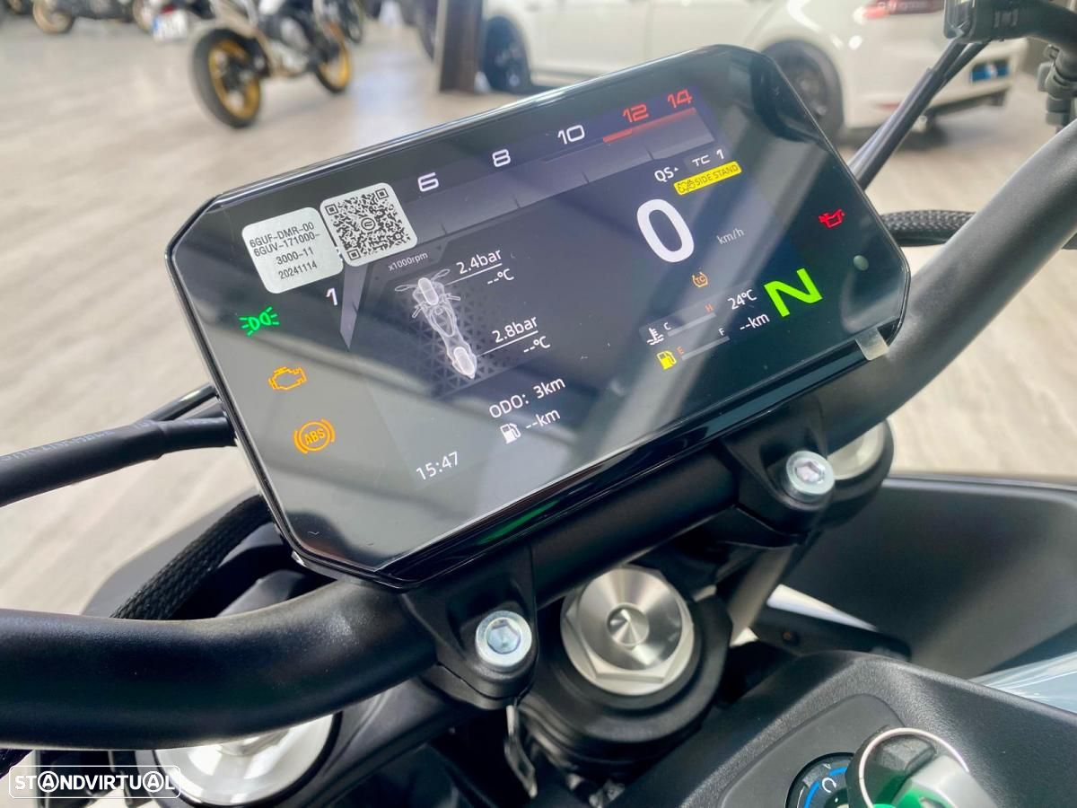 CF Moto 675NK - 12