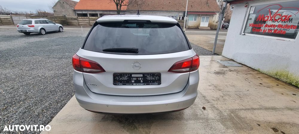 Opel Astra 1.6 D Start/Stop Dynamic - 11