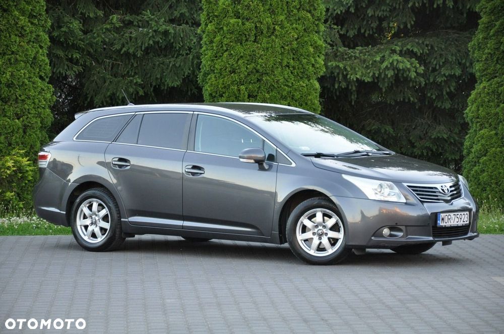 Toyota Avensis Touring Sports 1.8 Multidrive S Comfort - 10