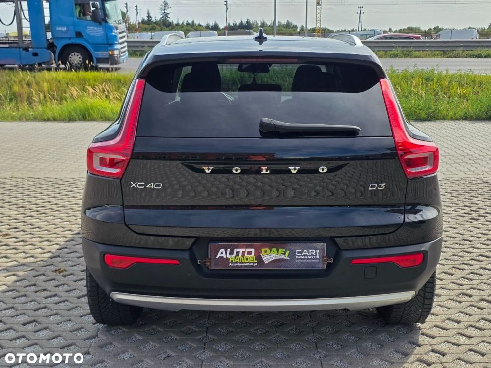 Volvo XC 40 - 34