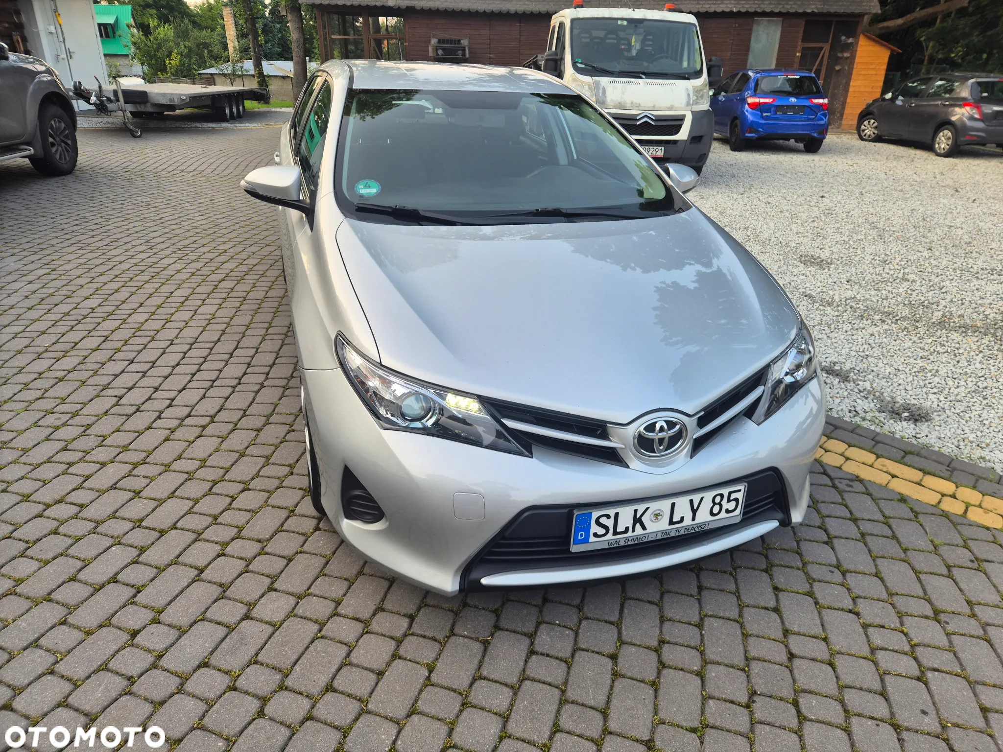 Toyota Auris 1.33 Dual-VVT-i Comfort - 2