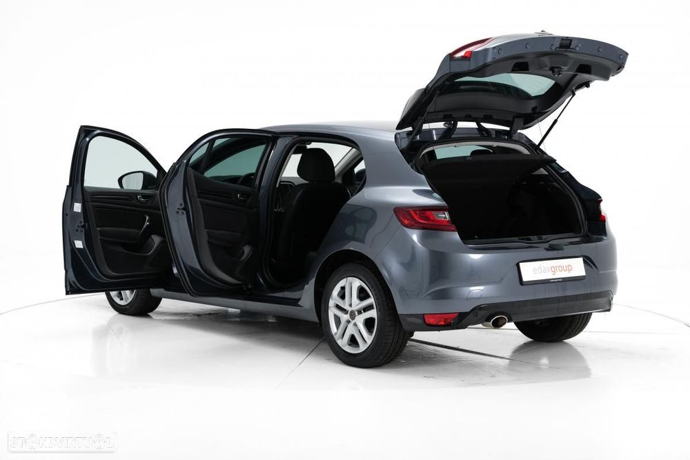 Renault Mégane 1.5 dCi Limited EDC - 6