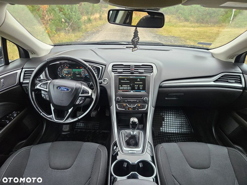 Ford Mondeo - 9