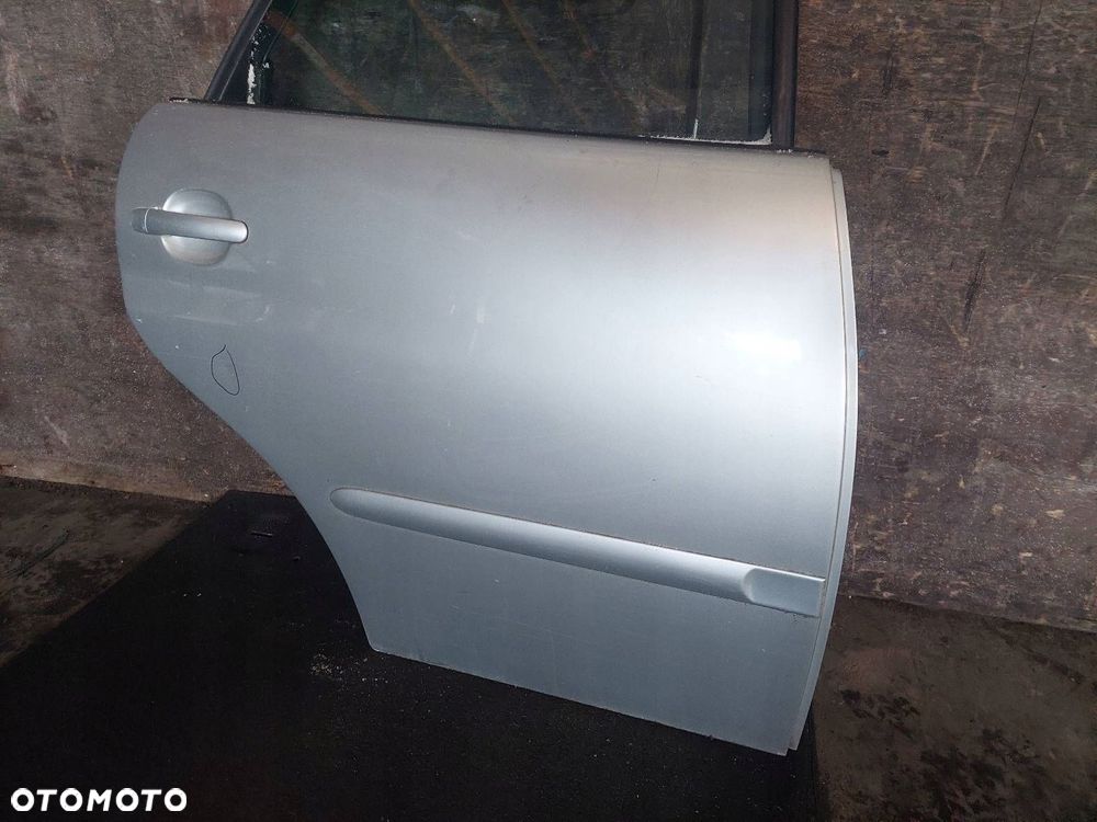 DRZWI KOMPLETNE PRAWY TYŁ SEAT IBIZA III LA7W - 3
