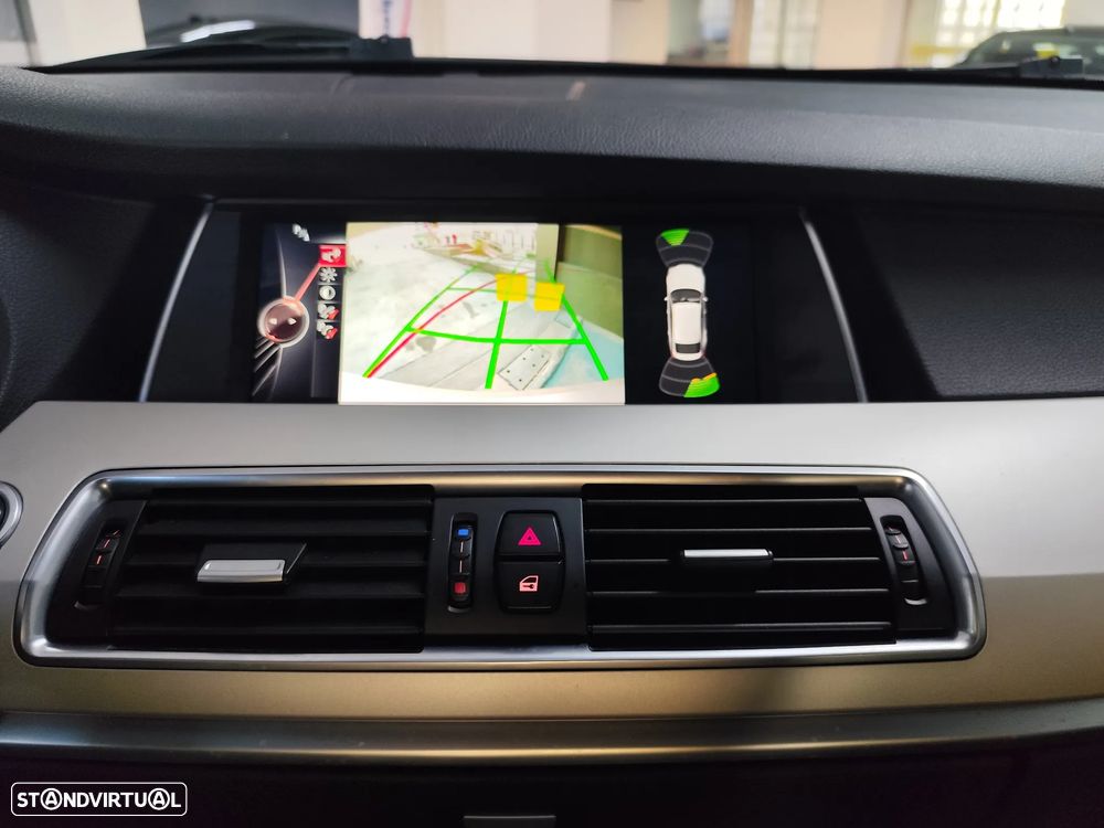 BMW 520 Gran Turismo d Line Luxury - 29