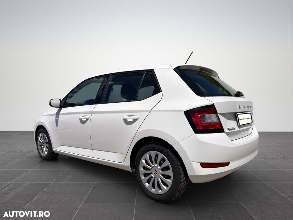 Skoda Fabia - 8