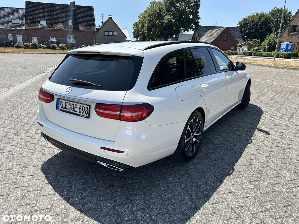 Mercedes-Benz Klasa E - 10