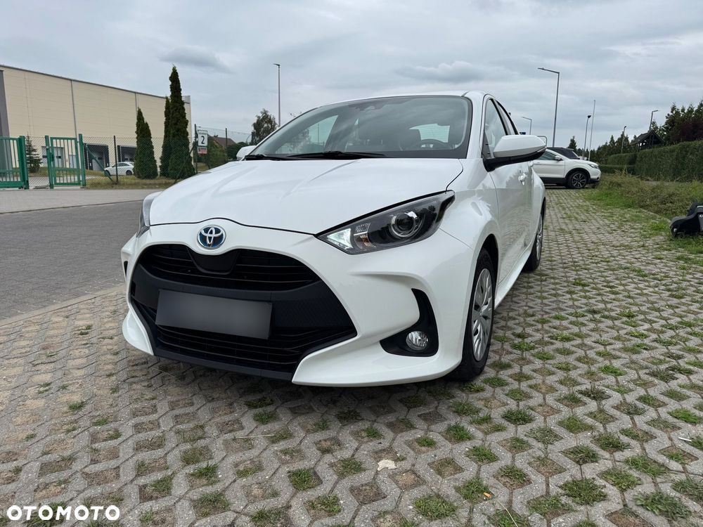 Toyota Yaris - 1
