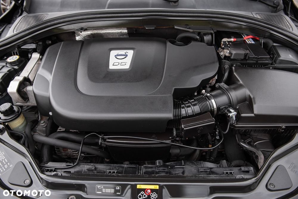 Volvo XC 60 D5 AWD RDesign - 31