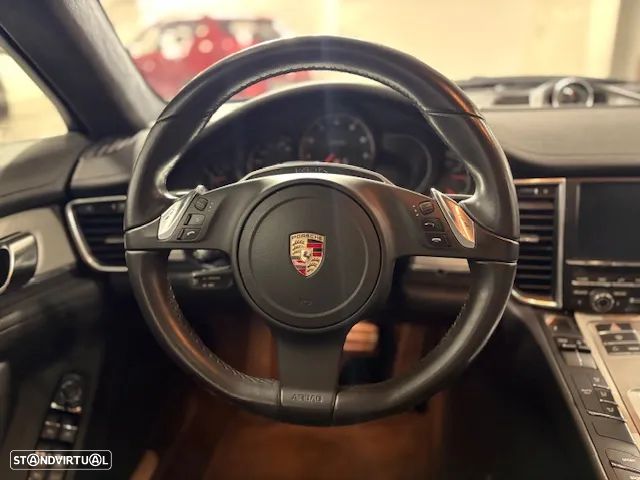 Porsche Panamera 4 Platinum Edition PDK - 31
