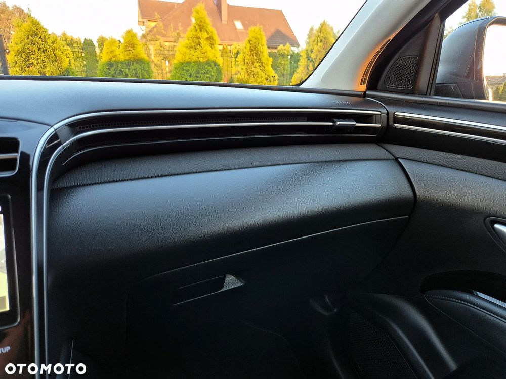 Hyundai Tucson 1.6 T-GDi 48V-Hybrid 2WD DCT Trend - 25