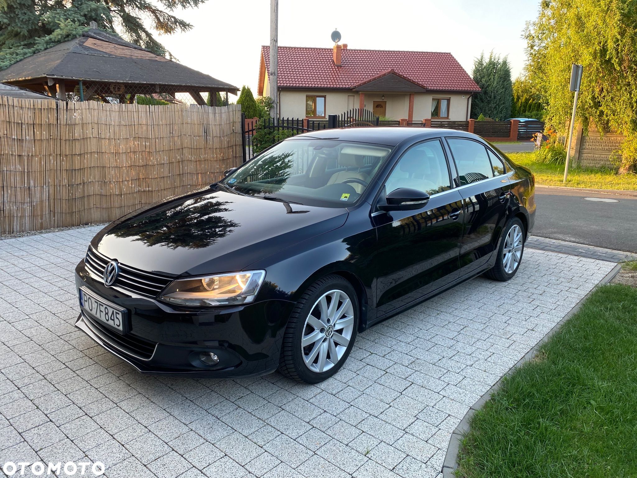Volkswagen Jetta 1.4 TSI Highline - 1