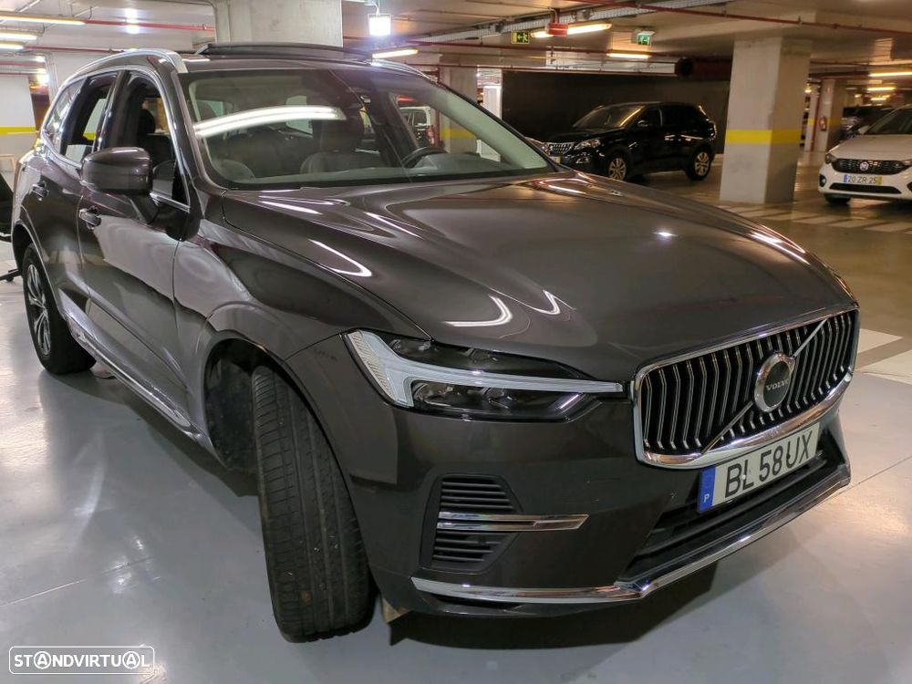 Volvo XC 60 2.0 T6 PHEV Core AWD - 4