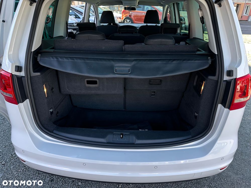 Volkswagen Sharan 2.0 TDI DPF Trendline - 23