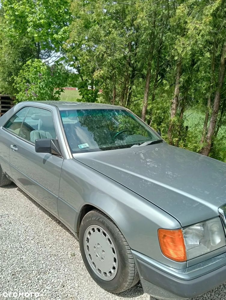 Mercedes-Benz W124 (1984-1993) - 10