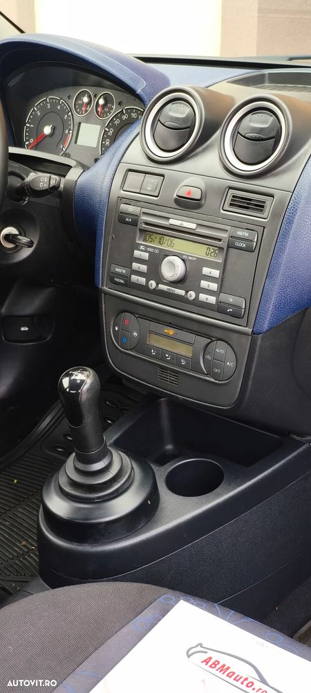 Ford Fiesta - 6