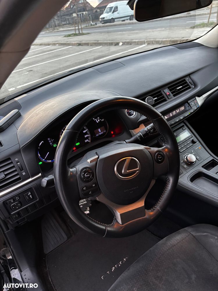 Lexus CT 200h Aut. Limited Edition - 9