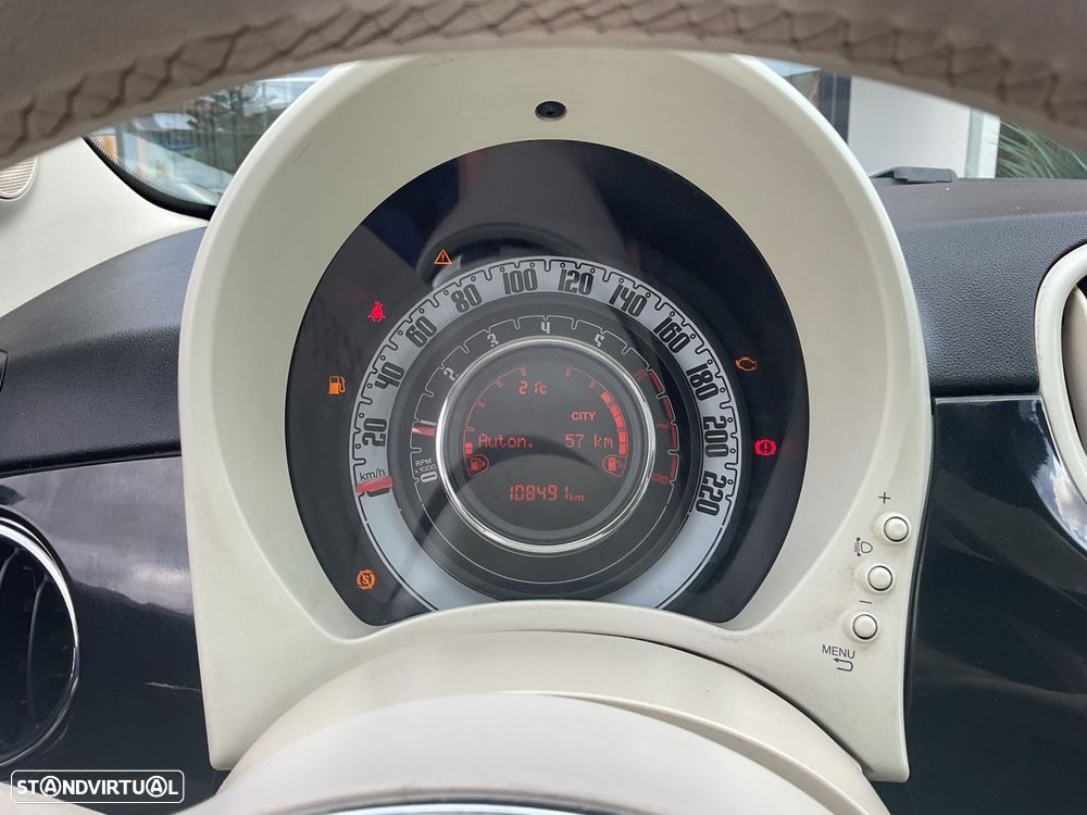 Fiat 500 1.0 Hybrid Lounge - 23