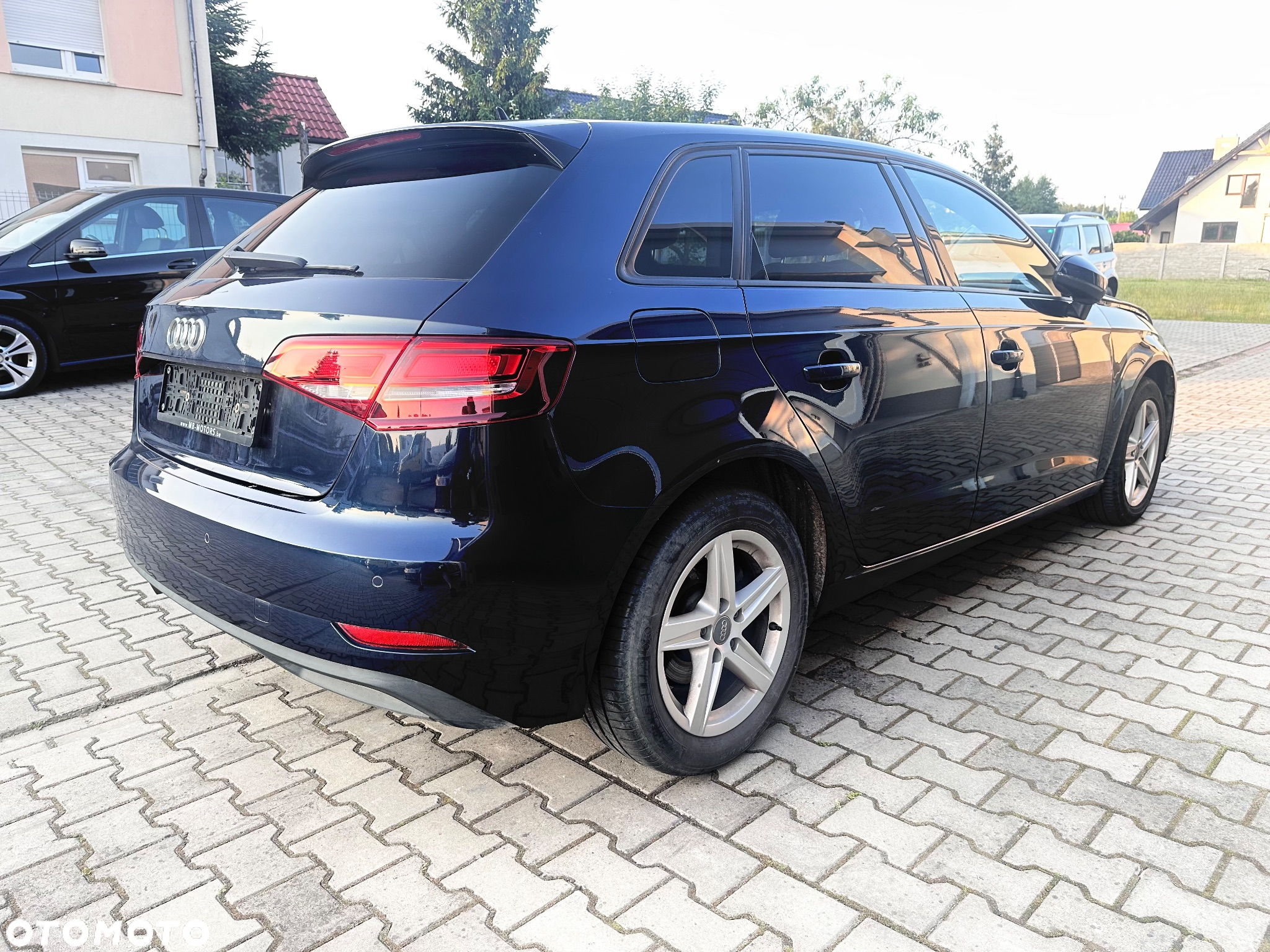 Audi A3 1.6 TDI clean diesel Attraction - 4