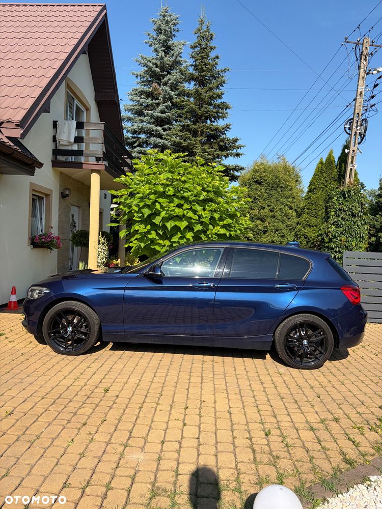 BMW Seria 1 118i Sport Line Shadow - 3