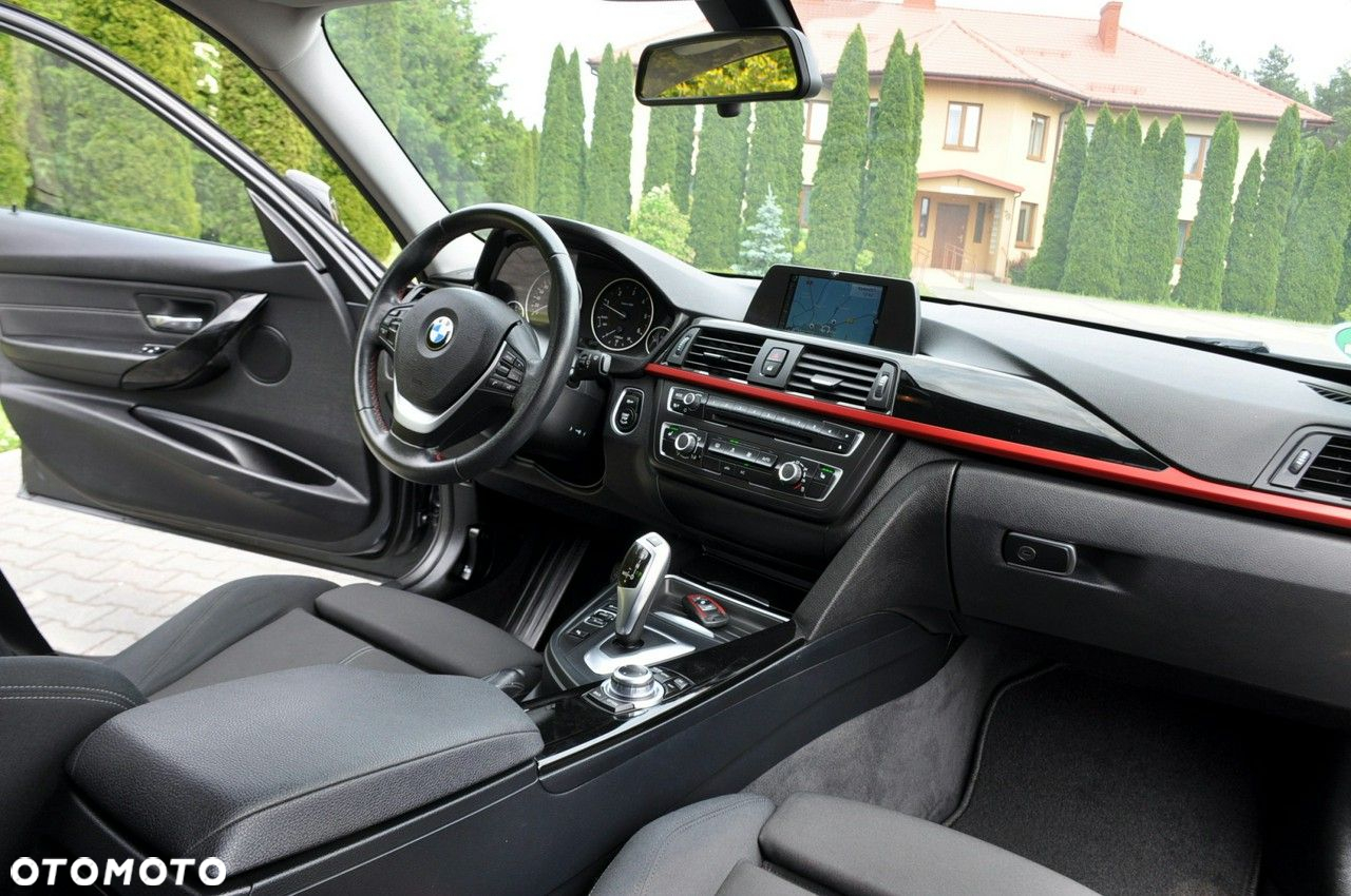 BMW Seria 3 - 25