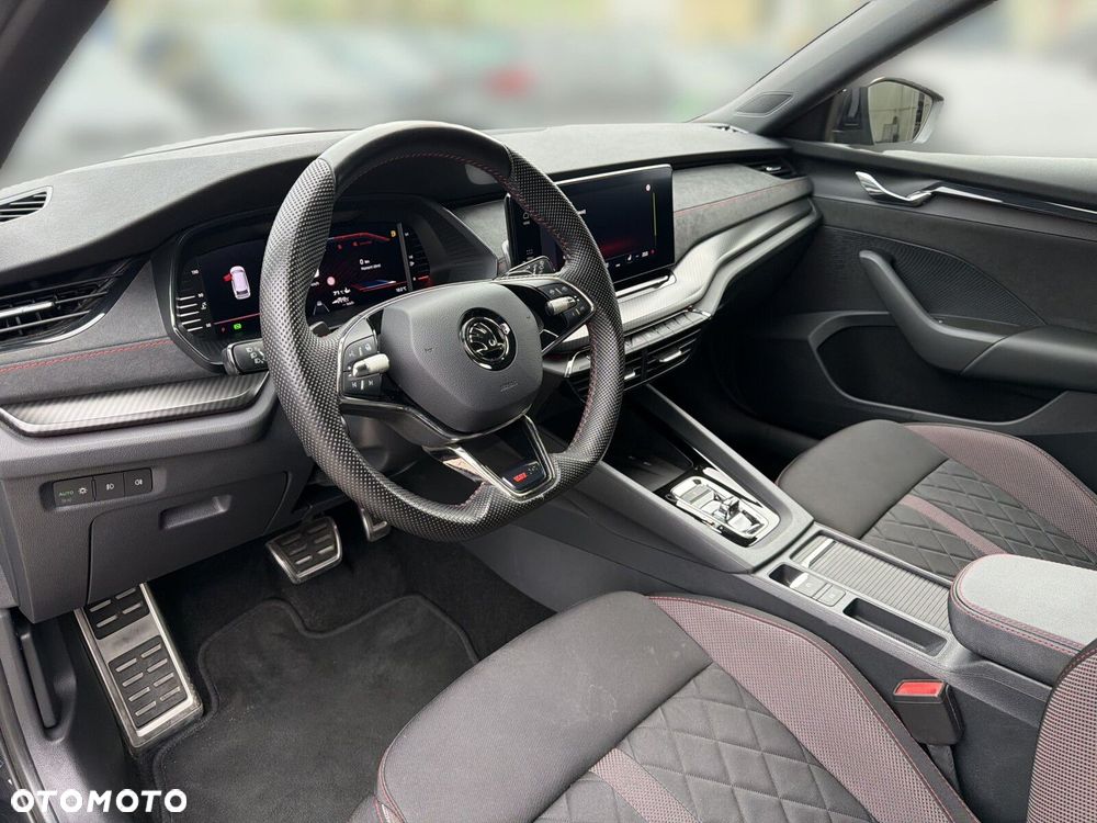 Skoda Octavia 2.0 TDI RS DSG - 11