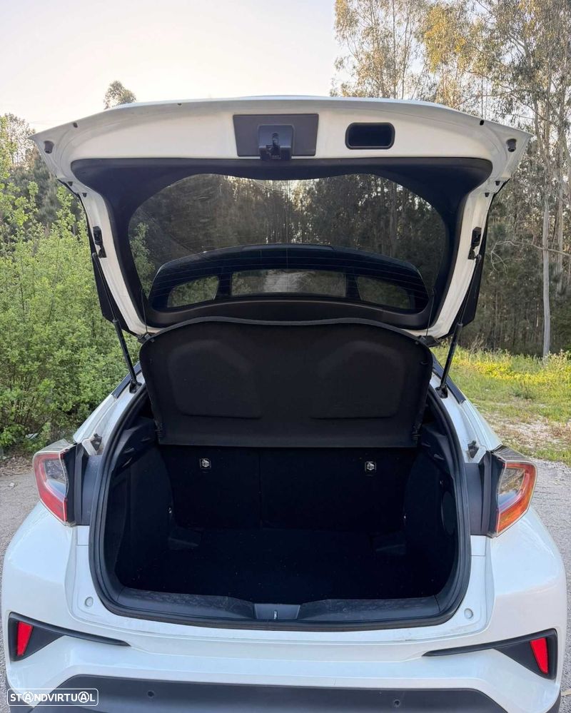 Toyota C-HR 1.8 HSD Exclusive+P.Luxury - 6