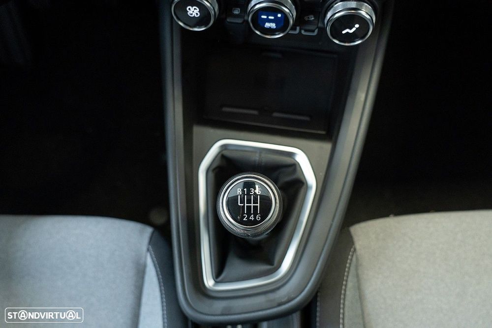 Mitsubishi Colt 1.0 MPI-T Kaiteki Bi-Fuel - 39