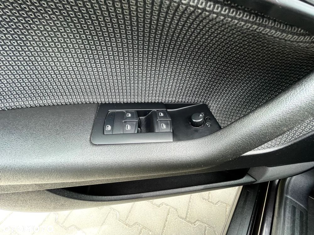 Audi A3 Sportback 1.9 TDI Ambition - 12