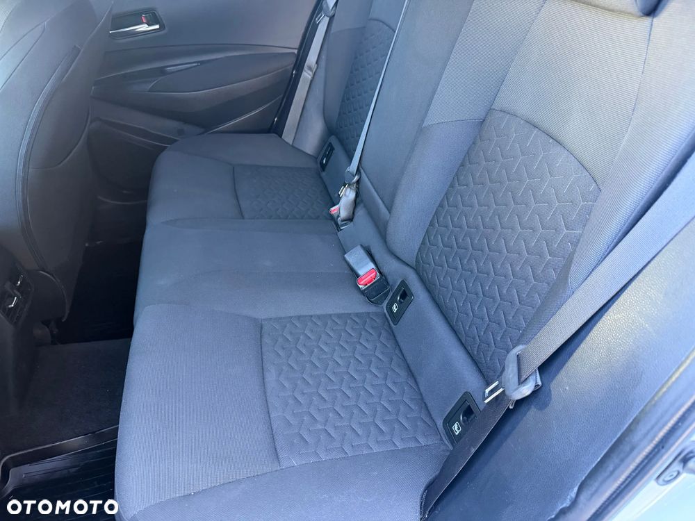 Toyota Corolla 2.0 Business Edition - 13