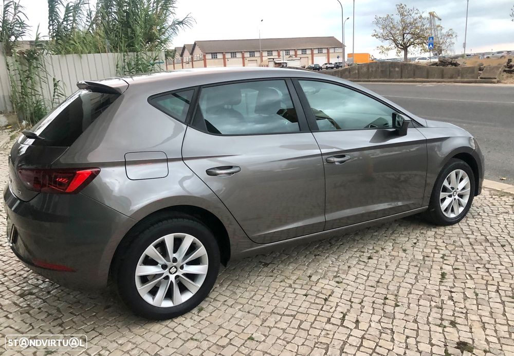 SEAT Leon 1.6 TDI Style DSG S/S - 10
