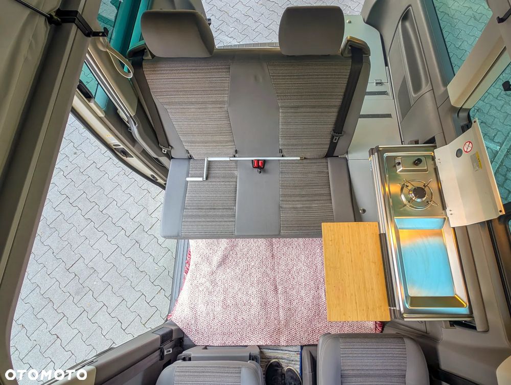 Volkswagen California - 11