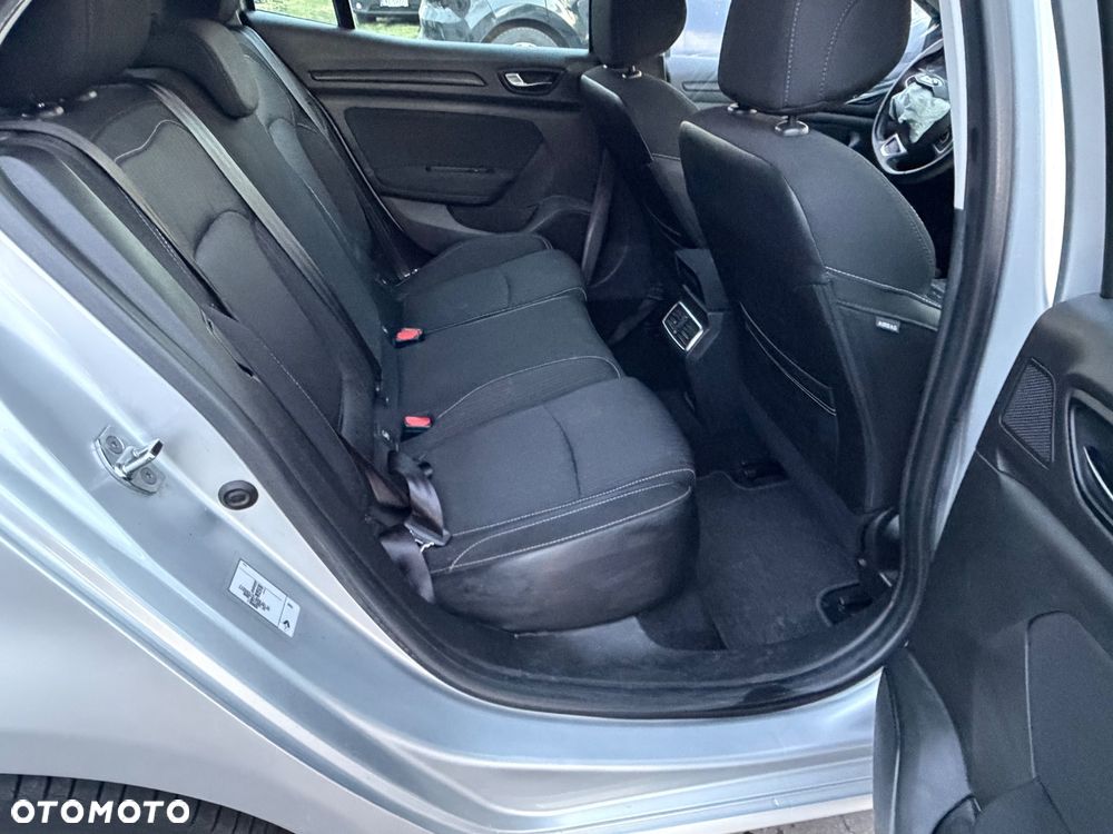 Renault Megane ENERGY TCe 100 LIMITED - 11