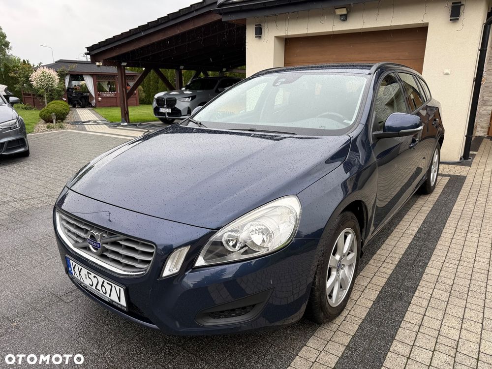 Volvo V60 T3 Edition - 3