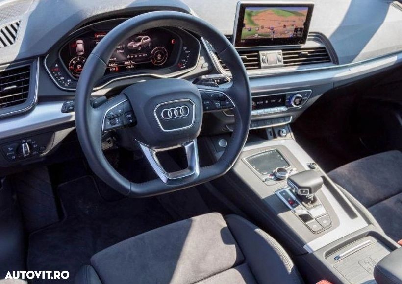 Audi Q5 2.0 40 TDI quattro S tronic Design - 9