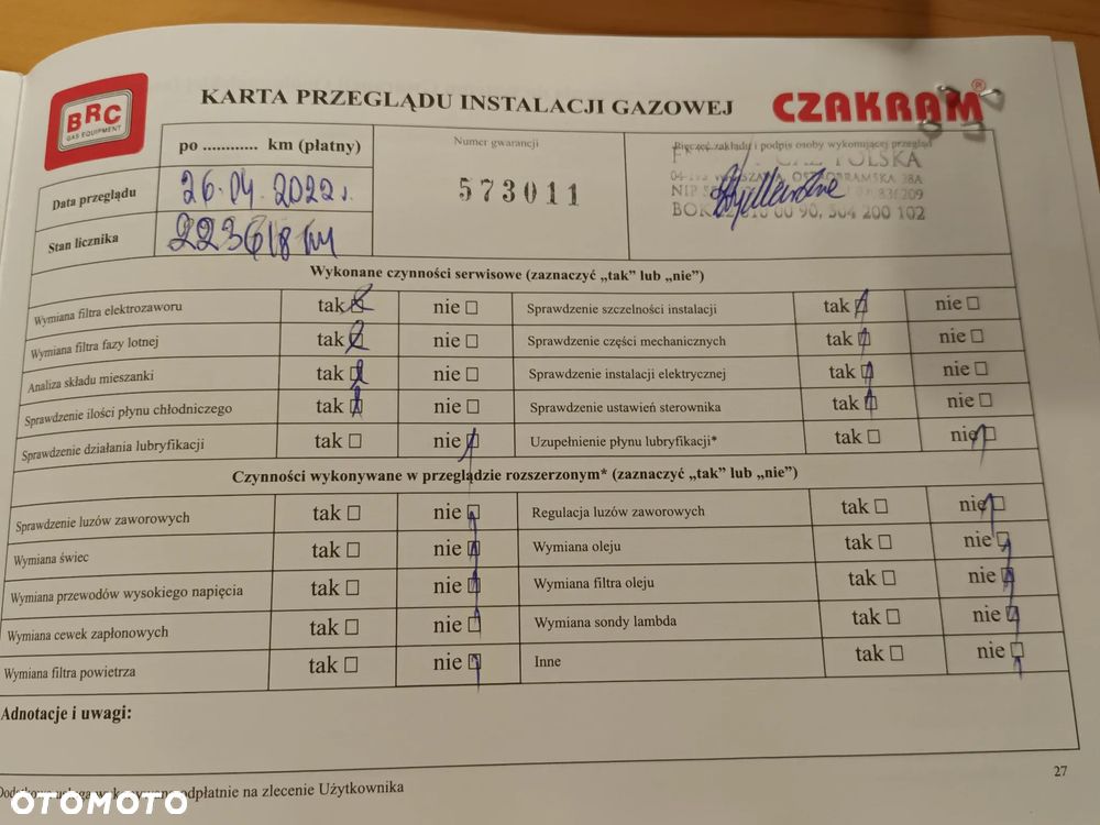 Toyota Auris Hybrid 135 Premium - 22