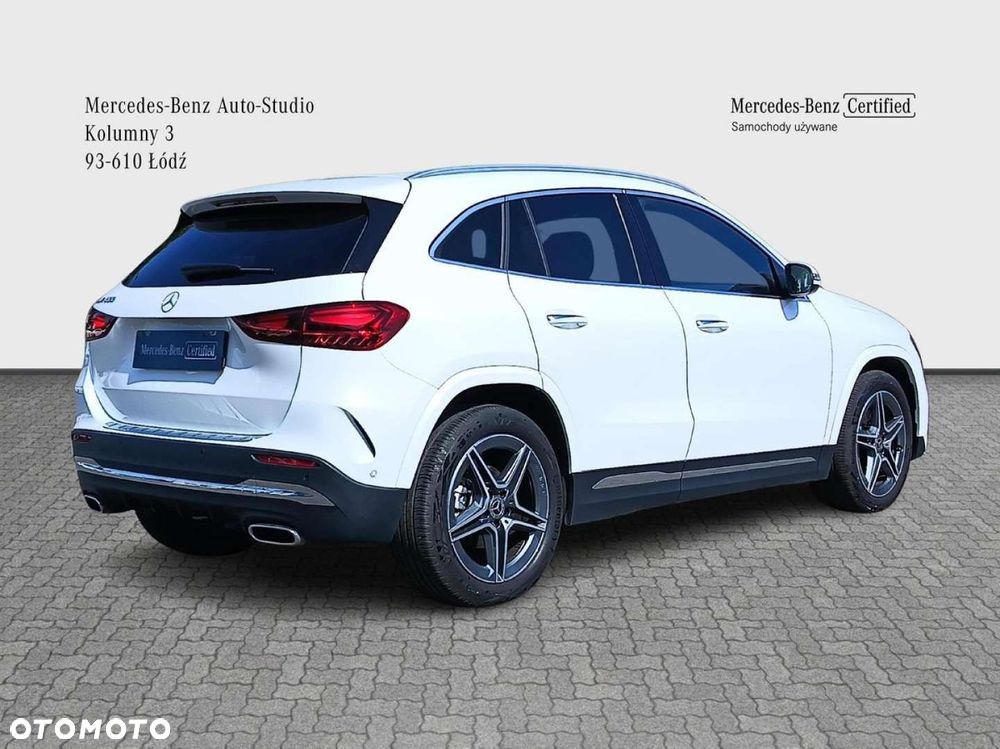 Mercedes-Benz GLA - 7