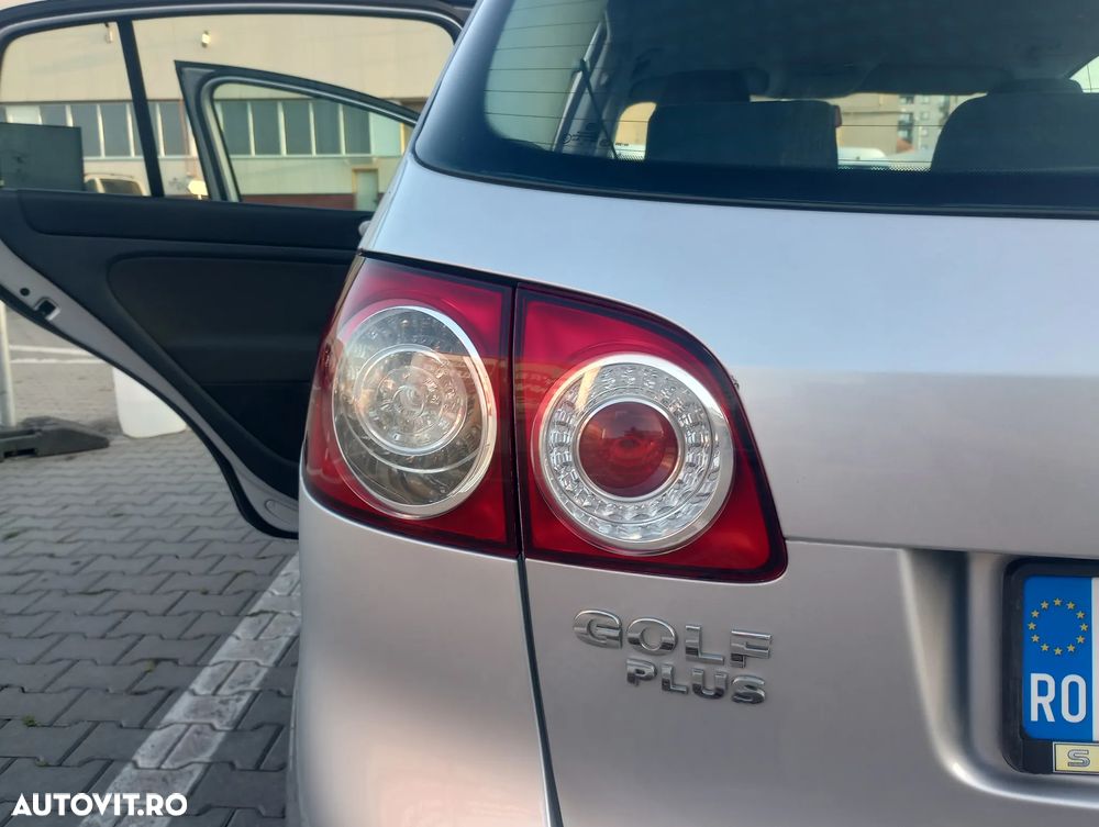 Volkswagen Golf Plus 1.9 TDI Sportline - 9