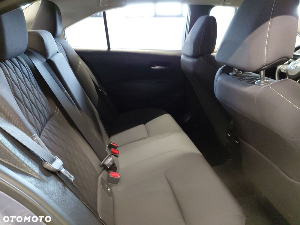 Toyota Corolla 1.8 Hybrid Comfort - 10