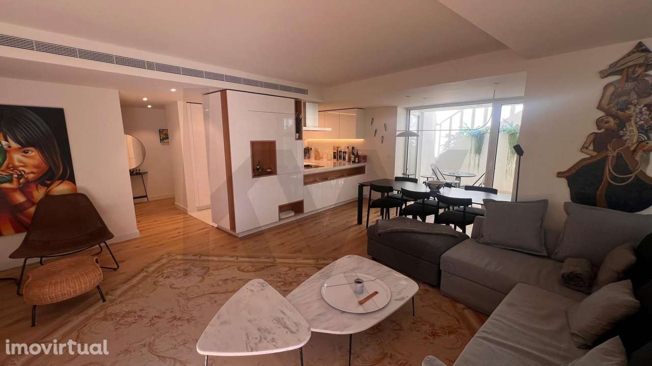 Luxo Total na Principe Real com grande varanda e vista desafogada para - Grande imagem: 2/40