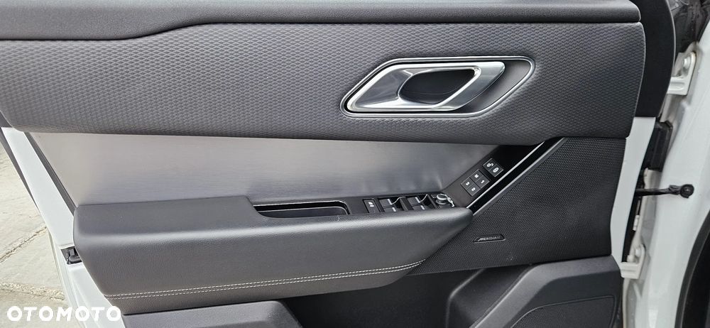 Land Rover Range Rover Velar 2.0d R-Dynamic S - 23