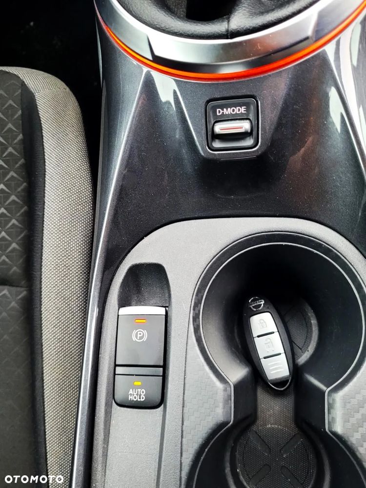 Nissan Juke 1.0 DIG-T N-Connecta - 34