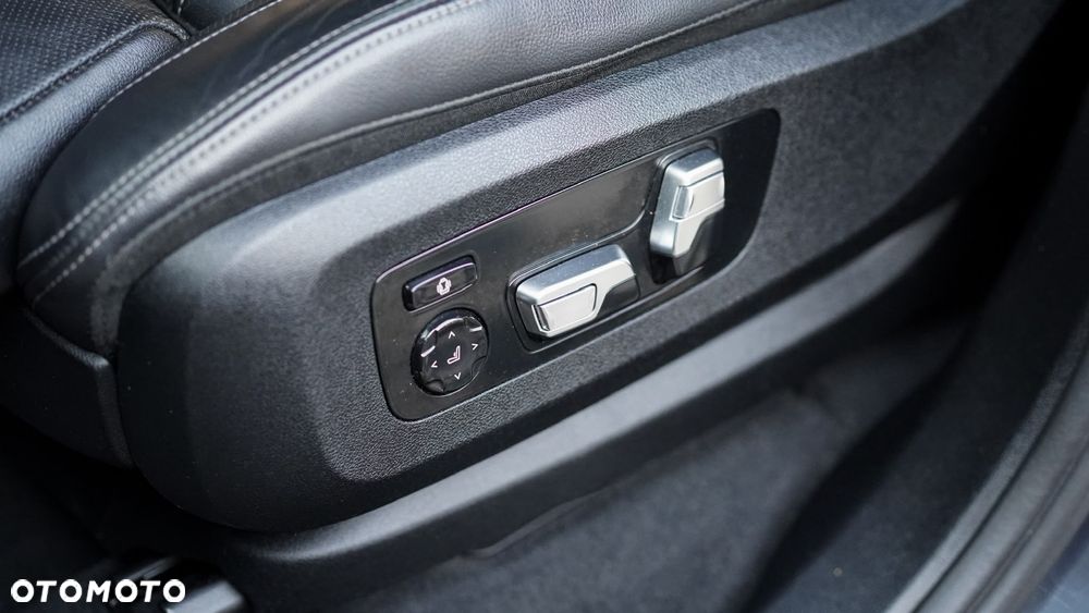 BMW X5 xDrive50i - 19