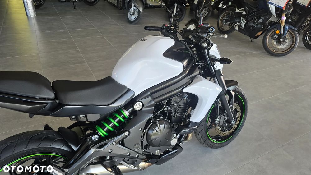 Kawasaki ER - 29
